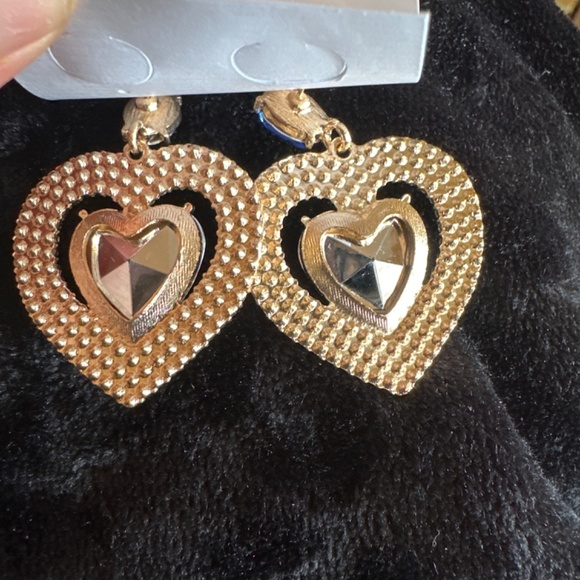 Gorgeous royal blue heart earrings - Picture 5 of 5